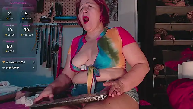 barbarah  online show from 03/17/25, 11:31