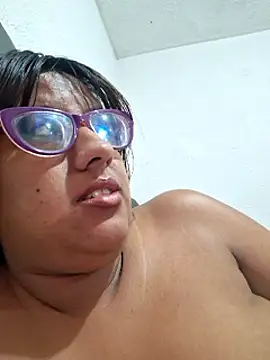 ZaidaWet online show from 02/21/25, 05:53