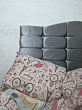 ZaidaWet online show from 02/22/25, 02:41