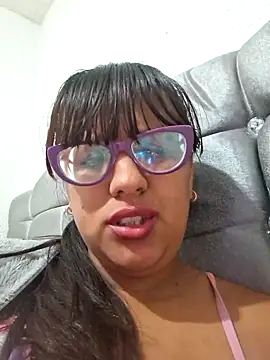 ZaidaWet online show from 03/18/25, 05:42