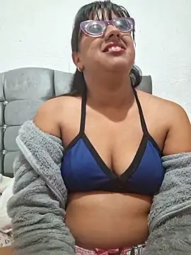 ZaidaWet online show from 03/22/25, 02:47