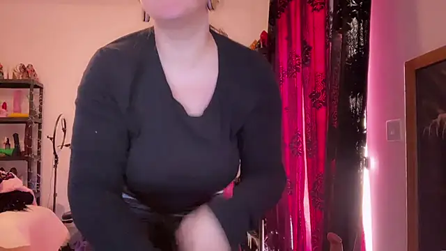 kisicaxx online show from 01/09/26, 09:56