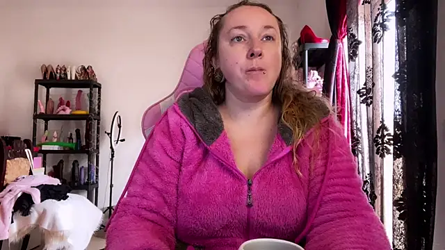 kisicaxx online show from 01/18/26, 11:47