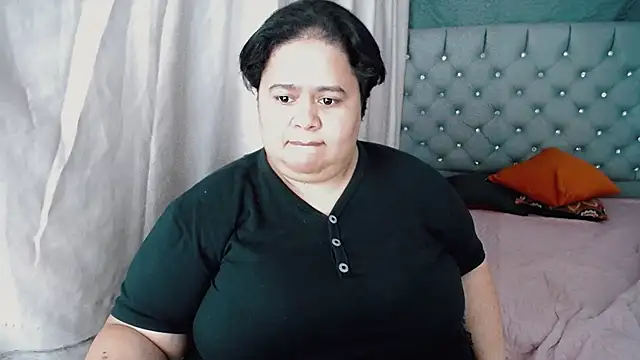 Snapshot of hotlesby4uxxx chatting on 01/09/25, 11:13 hotlesby4uxxx online show from 01/09/25, 11:13