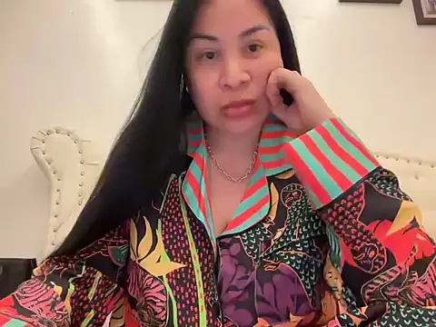 Tightwetholesxx online show from 05/06/26, 01:47