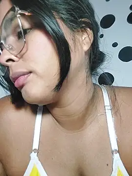 missmelissa  online show from 04/19/26, 02:11