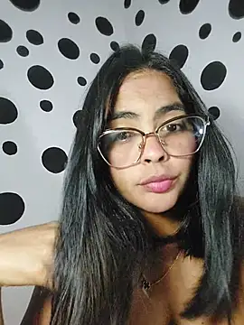 Snapshot of missmelissa_ chatting on 05/01/26, 02:27 missmelissa online show from 05/01/26, 02:27