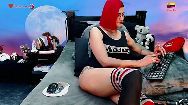 Hanna Luna online show from 12/12/24, 07:30