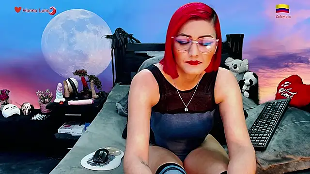 Hanna Luna online show from 12/17/24, 06:35