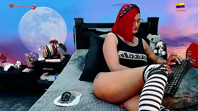 Hanna Luna online show from 09/25/25, 07:23