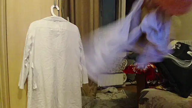 Snapshot of larawet chatting on 12/01/24, 07:36 larawet online show from 12/01/24, 07:36