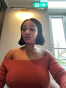   Nessa   online show from 02/21/26, 12:50