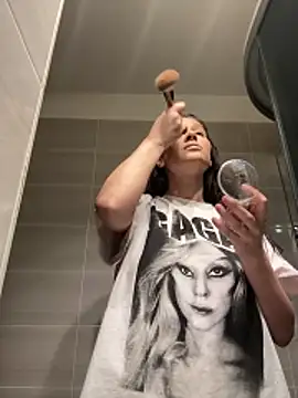 IrisBlues online show from 12/16/25, 05:18