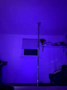 Snapshot of RosexxGoldxx chatting on 11/11/25, 01:16 RosexxGoldxx online show from 11/11/25, 01:16