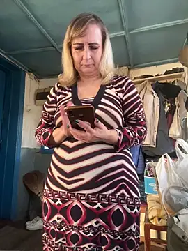 Irina2909xh online show from 03/08/25, 02:08