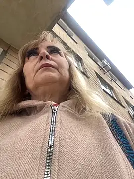 Irina2909xh online show from 10/07/25, 01:19