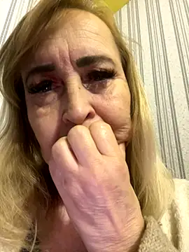 Irina2909xh online show from 10/30/25, 03:24