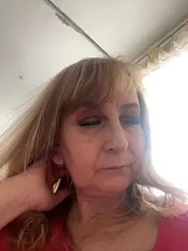 Irina2909xh online show from 02/18/26, 12:12