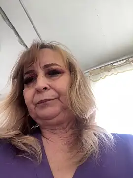 Irina2909xh online show from 04/16/26, 11:44