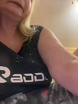 Irina2909xh online show from 05/25/26, 01:00