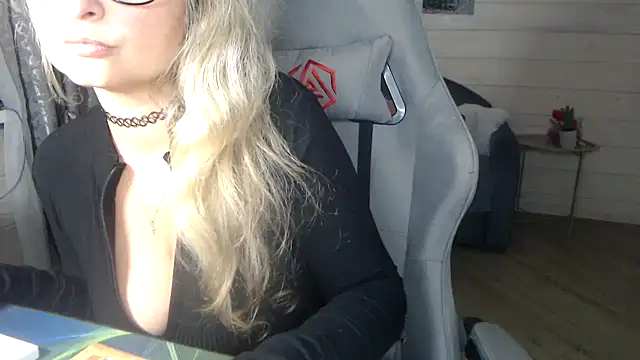 Snapshot of RubiLakros chatting on 09/08/25, 07:13 RubiLakros online show from 09/08/25, 07:13