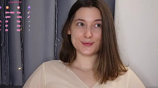 Snapshot of BeckyMartens chatting on 10/01/25, 01:11 BeckyMartens online show from 10/01/25, 01:11
