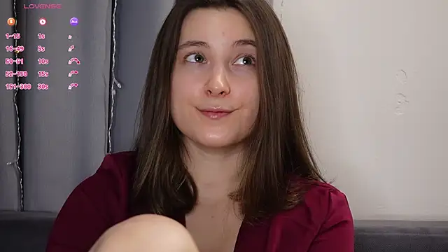 Snapshot of BeckyMartens chatting on 10/14/25, 02:01 BeckyMartens online show from 10/14/25, 02:01