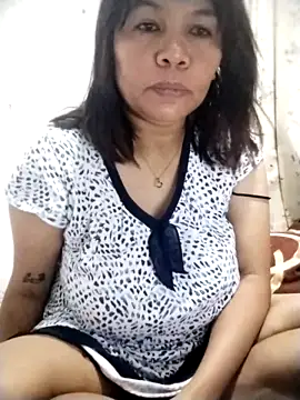 sweetvanna online show from 04/12/26, 09:03