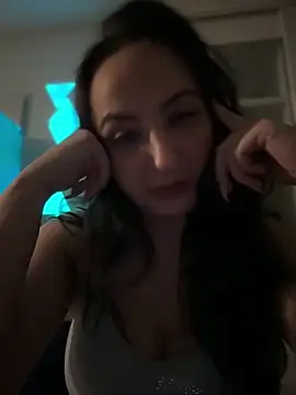 Snapshot of itsCassie chatting on 02/06/25, 09:49 itsCassie online show from 02/06/25, 09:49