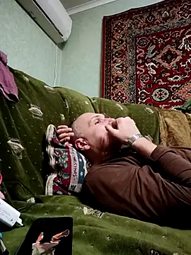 Sam Colt online show from 12/19/25, 02:02