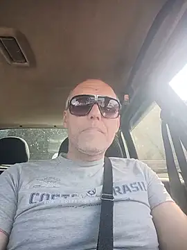 Snapshot of Sam_Colt chatting on 05/26/26, 06:31 Sam Colt online show from 05/26/26, 06:31