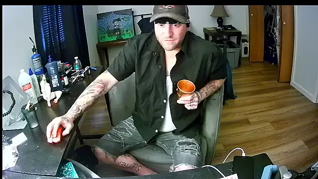 Livingpuddle online show from 07/28/26, 02:46