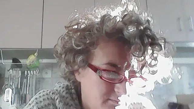 Sunnylarrah online show from 09/23/25, 05:21