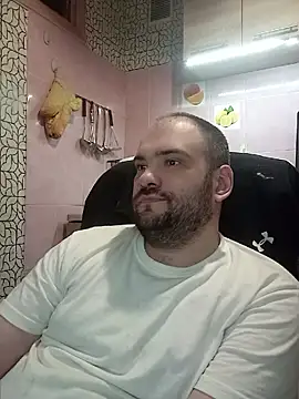 Snapshot of scuban87 chatting on 03/27/26, 09:36 scuban87 online show from 03/27/26, 09:36