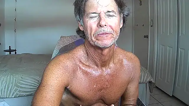 nakeedcowboi65 online show from 03/29/26, 06:30