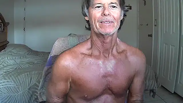 nakeedcowboi65 online show from 04/17/26, 11:08