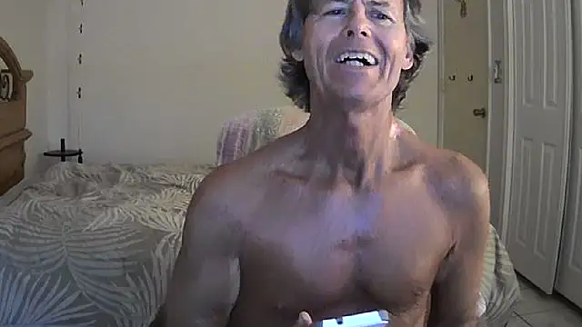 Snapshot of nakeedcowboi65 chatting on 05/02/26, 11:54 nakeedcowboi65 online show from 05/02/26, 11:54
