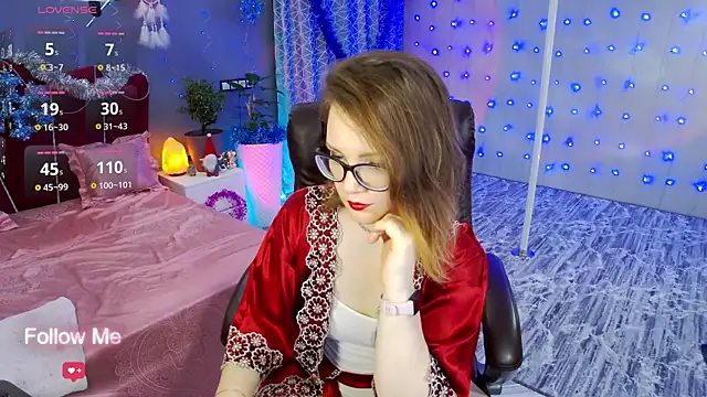 AngelaWhiti online show from 12/16/24, 04:16