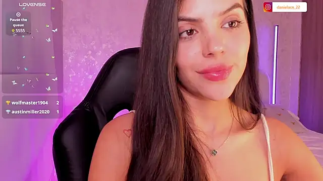 Snapshot of salome__11 chatting on 03/08/25, 03:50 salome  11 online show from 03/08/25, 03:50