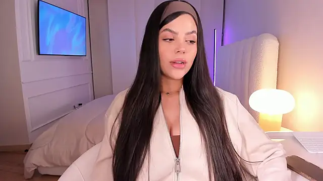 Snapshot of salome__11 chatting on 10/29/25, 12:35 salome  11 online show from 10/29/25, 12:35