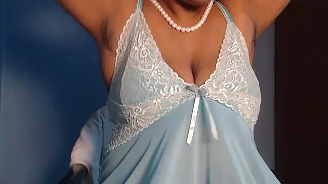 Snapshot of naughtyboobs38dd chatting on 02/24/25, 03:42 naughtyboobs38dd online show from 02/24/25, 03:42