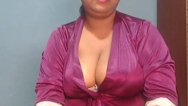 naughtyboobs38dd online show from 06/18/26, 04:44