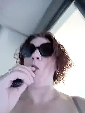 jennylovence online show from 09/15/25, 08:03