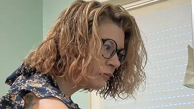 Snapshot of jennylovence chatting on 03/19/26, 07:56 jennylovence online show from 03/19/26, 07:56