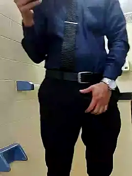 Snapshot of Business_dickkk chatting on 12/30/24, 10:34 Business dickkk online show from 12/30/24, 10:34