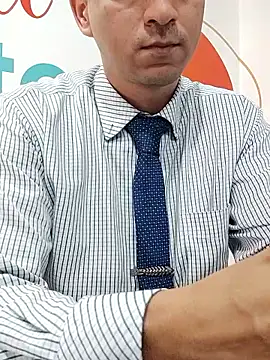 Snapshot of Business_dickkk chatting on 10/25/25, 01:51 Business dickkk online show from 10/25/25, 01:51