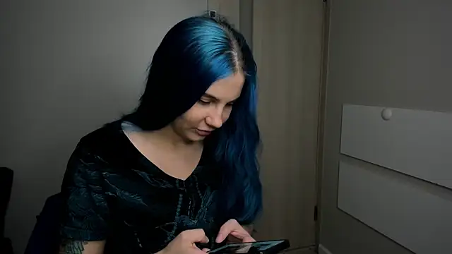 JuliaBusty online show from 11/07/25, 03:45