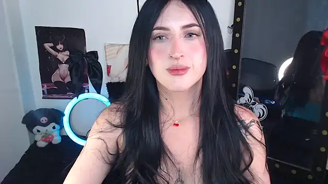 Snapshot of Evelyn_Sheeran chatting on 06/15/26, 06:26 Evelyn Sheeran online show from 06/15/26, 06:26