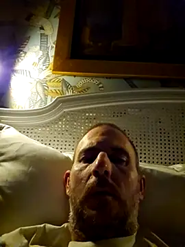 verylargecock online show from 11/06/25, 11:48