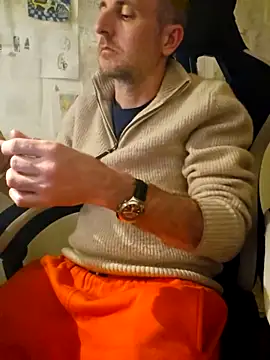 verylargecock online show from 02/26/26, 04:11